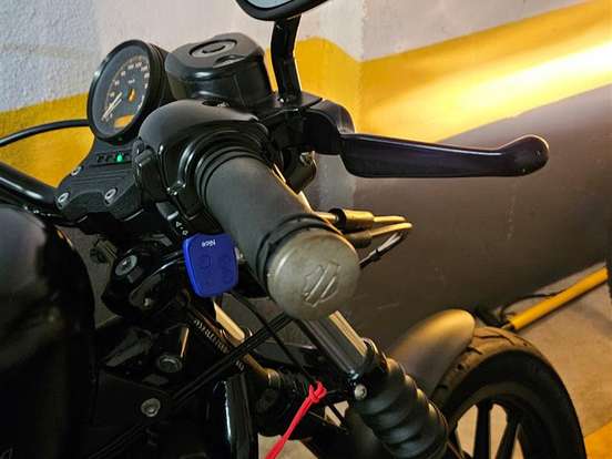 HARLEY-DAVIDSON-SPORTSTER XL 883N IRON HARLEY-DAVIDSON-SPORTSTER XL 883N IRON-2011