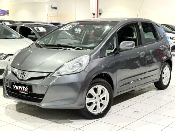 HONDA FIT 1.4 LX 16V FLEX 4P AUTOMÁTICO