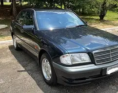 MERCEDES-BENZ C 180 1.8 CLASSIC PLUS GASOLINA 4P AUTOMÁTICO MERCEDES-BENZ C 180 1.8 CLASSIC PLUS GASOLINA 4P AUTOMÁTICO