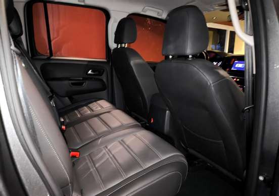 VOLKSWAGEN-AMAROK-2021