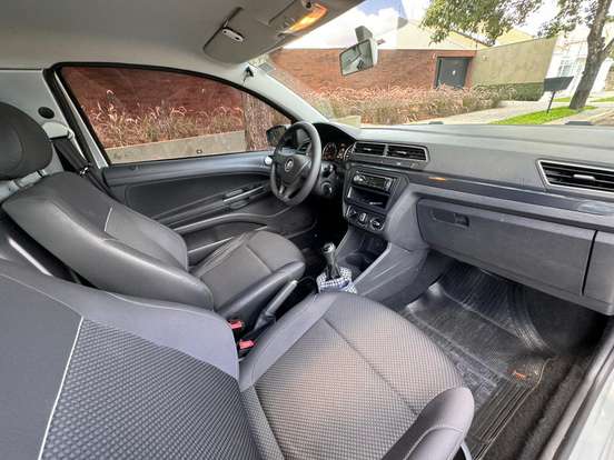 VOLKSWAGEN-SAVEIRO-1.6 MSI TRENDLINE CS 8V FLEX 2P MANUAL VOLKSWAGEN-SAVEIRO-2016