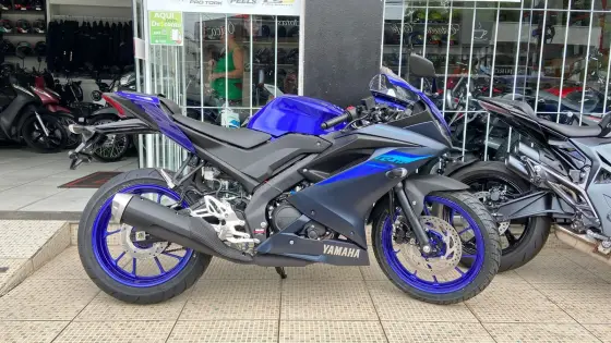 YAMAHA YZF R15 