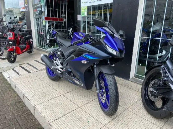 YAMAHA-YZF R15-2025