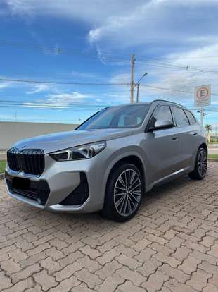BMW-X1-2023