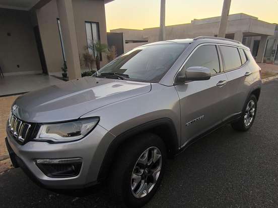 JEEP-COMPASS-2.0 16V DIESEL LONGITUDE 4X4 AUTOMÁTICO JEEP-COMPASS-2020