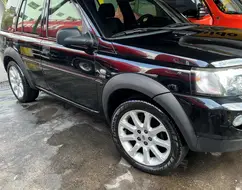 LAND ROVER FREELANDER 2.5 HSE 4X4 V6 24V GASOLINA 4P AUTOMÁTICO LAND ROVER FREELANDER 2.5 HSE 4X4 V6 24V GASOLINA 4P AUTOMÁTICO