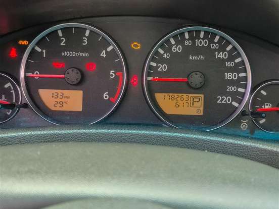 NISSAN-PATHFINDER-2.5 LE 4X4 TURBO INTERCOOLER DIESEL 4P AUTOMÁTICO NISSAN-PATHFINDER-2005