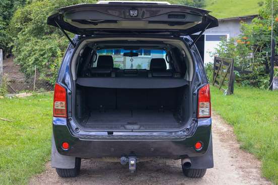 NISSAN-PATHFINDER-2.5 LE 4X4 TURBO INTERCOOLER DIESEL 4P AUTOMÁTICO NISSAN-PATHFINDER-2005