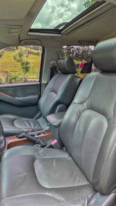 NISSAN-PATHFINDER-2005