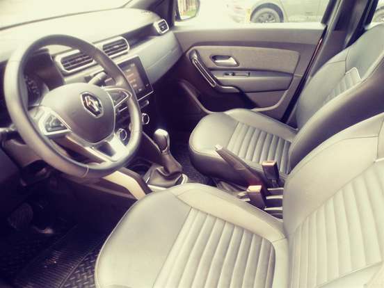 RENAULT-DUSTER-2020