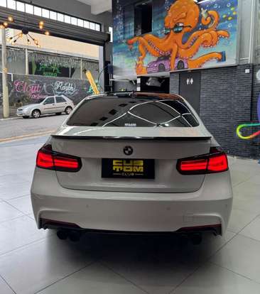 BMW-320i-2016