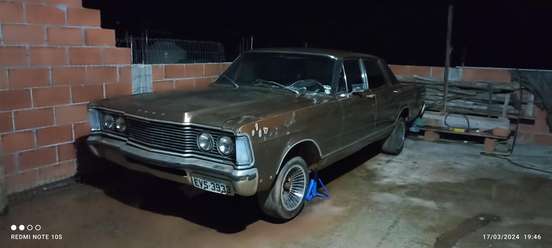 FORD-GALAXIE-1977