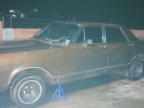 FORD-GALAXIE-4.7 V8 GASOLINA 500 C MANUAL FORD-GALAXIE-1977