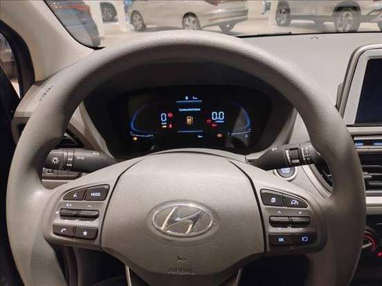 HYUNDAI-HB20S-2025
