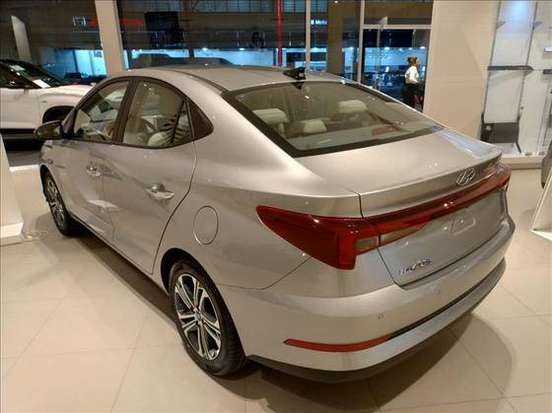 HYUNDAI-HB20S-2025