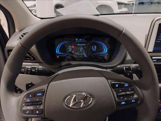 HYUNDAI-HB20S-1.0 TGDI FLEX PLATINUM SAFETY AUTOMÁTICO HYUNDAI-HB20S-2025