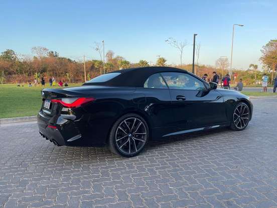 BMW-430i-2021