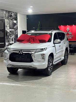 MITSUBISHI PAJERO SPORT 2.4 16V MIVEC TURBO DIESEL HPE-S AWD AUTOMÁTICO