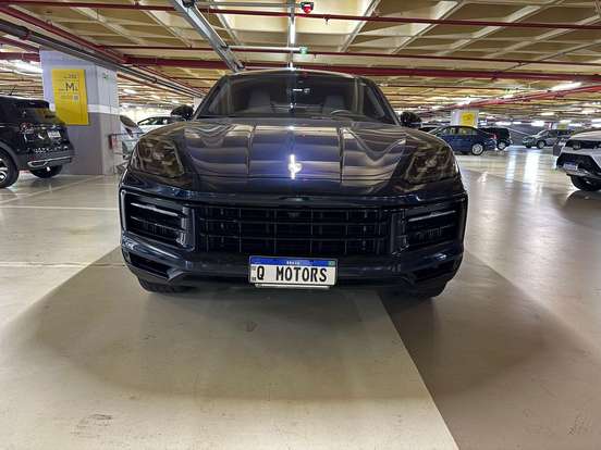 PORSCHE-CAYENNE-2023
