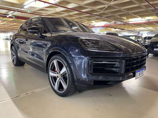 PORSCHE-CAYENNE-2023