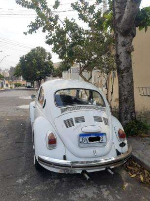 VOLKSWAGEN-FUSCA-1975