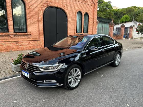 VOLKSWAGEN PASSAT 2.0 16V TSI BLUEMOTION GASOLINA HIGHLINE 4P DSG