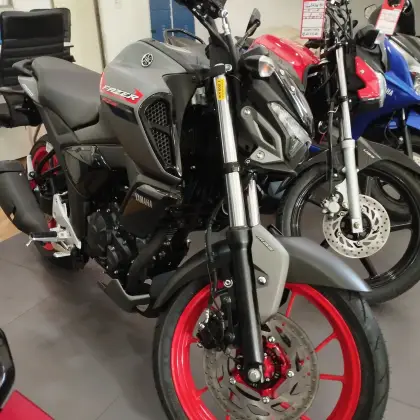 YAMAHA FZ15 FAZER CONNECTED ABS YAMAHA FZ15 FAZER CONNECTED ABS