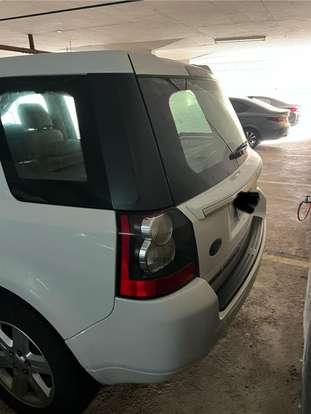LAND ROVER-FREELANDER 2-2011