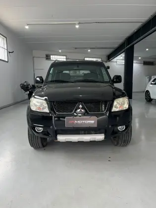 MITSUBISHI PAJERO TR4 2.0 4X2 16V 140CV FLEX 4P MANUAL