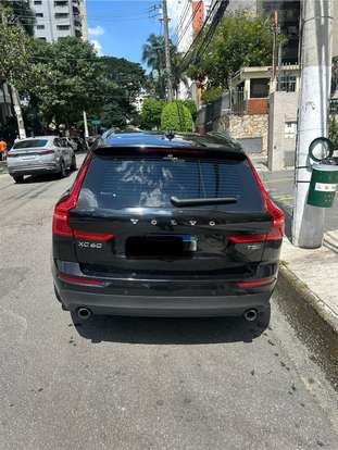 VOLVO-XC60-2.0 T5 GASOLINA MOMENTUM AWD GEARTRONIC VOLVO-XC60-2018
