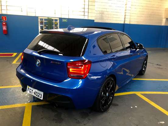 BMW-M 135i-3.0 24V TURBO GASOLINA 4P AUTOMÁTICO BMW-M 135i-2015