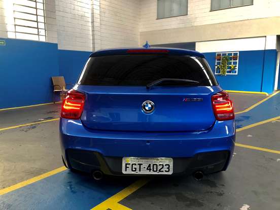 BMW-M 135i-3.0 24V TURBO GASOLINA 4P AUTOMÁTICO BMW-M 135i-2015