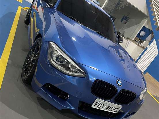 BMW-M 135i-3.0 24V TURBO GASOLINA 4P AUTOMÁTICO BMW-M 135i-2015