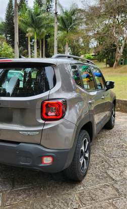 JEEP-RENEGADE-2019