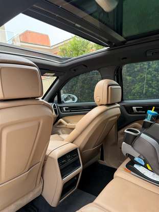 PORSCHE-CAYENNE-2018