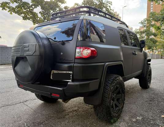 TOYOTA-FJ CRUISER-2013