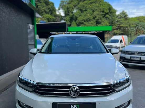 VOLKSWAGEN-PASSAT-2.0 16V TSI BLUEMOTION GASOLINA HIGHLINE 4P DSG VOLKSWAGEN-PASSAT-2017