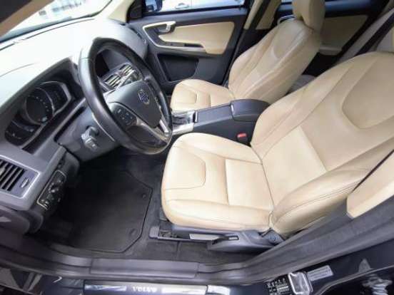 VOLVO-XC60-2.0 T5 COMFORT FWD TURBO GASOLINA 4P AUTOMÁTICO VOLVO-XC60-2015