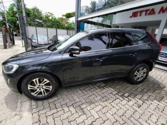 VOLVO-XC60-2.0 T5 COMFORT FWD TURBO GASOLINA 4P AUTOMÁTICO VOLVO-XC60-2015