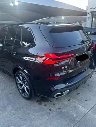 BMW-X5-2023