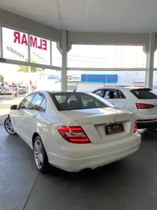 MERCEDES-BENZ-C 180-1.8 CGI CLASSIC SPECIAL 16V GASOLINA 4P AUTOMÁTICO MERCEDES-BENZ-C 180-2011