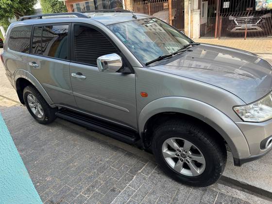 MITSUBISHI PAJERO DAKAR 3.2 HPE 4X4 7 LUGARES 16V TURBO INTERCOOLER DIESEL 4P AUTOMÁTICO