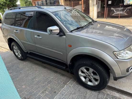 MITSUBISHI-PAJERO DAKAR-3.2 HPE 4X4 7 LUGARES 16V TURBO INTERCOOLER DIESEL 4P AUTOMÁTICO MITSUBISHI-PAJERO DAKAR-2012