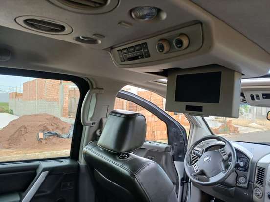NISSAN-ARMADA-2006