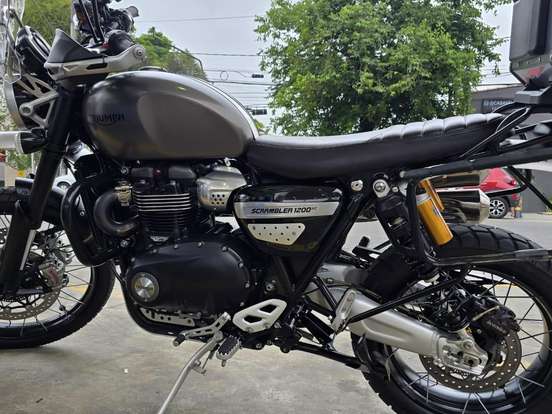 TRIUMPH-BONNEVILLE SCRAMBLER 1200 XC-2019