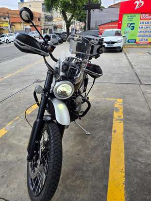 TRIUMPH-BONNEVILLE SCRAMBLER 1200 XC-2019