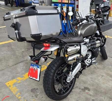 TRIUMPH-BONNEVILLE SCRAMBLER 1200 XC-2019