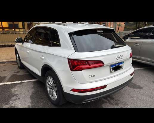 AUDI-Q5-2019