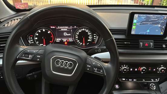 AUDI-Q5-2019