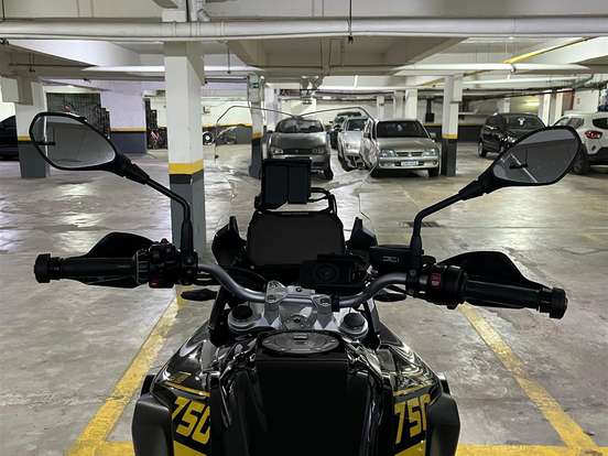 BMW-F 750 GS PREMIUM BMW-F 750 GS PREMIUM-2021